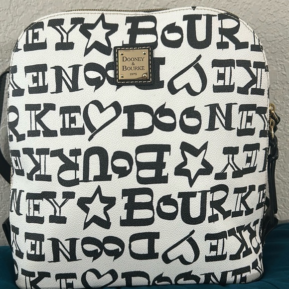 Dooney & Bourke